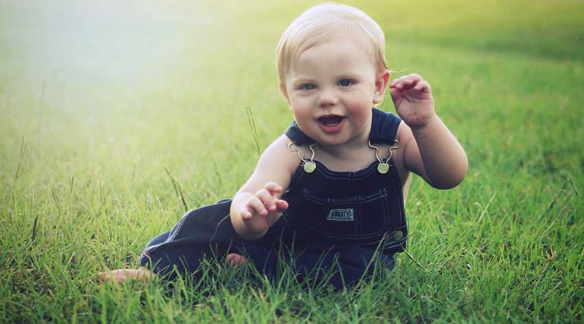 when to start brushing baby's teeth